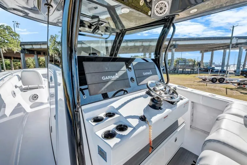 Slide: The Image of Sportsman Open 352 Center Console 2022 - 18