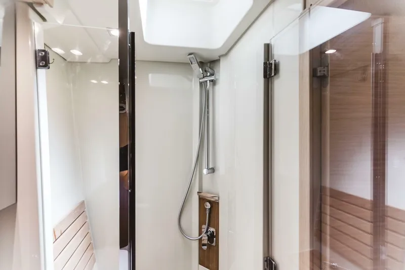 Slide: The Image of Beneteau Monte Carlo 5 2015 - 22