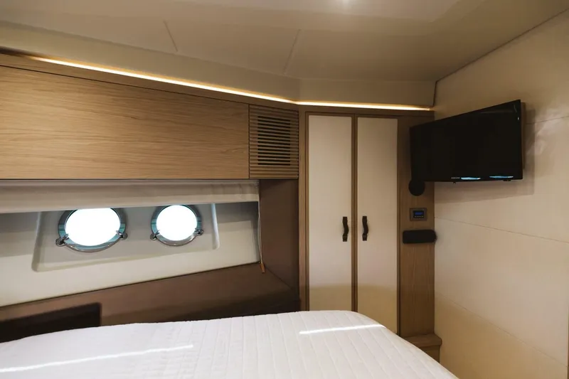 Slide: The Image of Beneteau Monte Carlo 5 2015 - 27