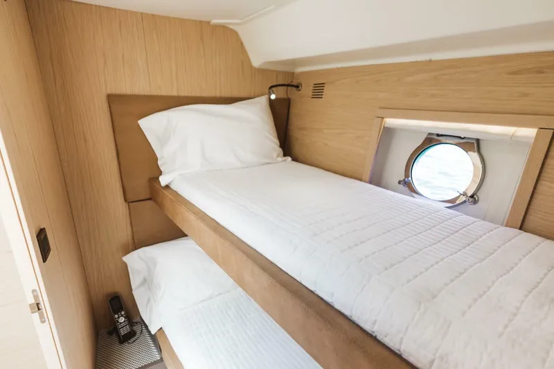 Slide: The Image of Beneteau Monte Carlo 5 2015 - 30