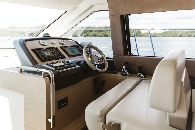 Slide: The Image of Beneteau Monte Carlo 5 2015 - 34