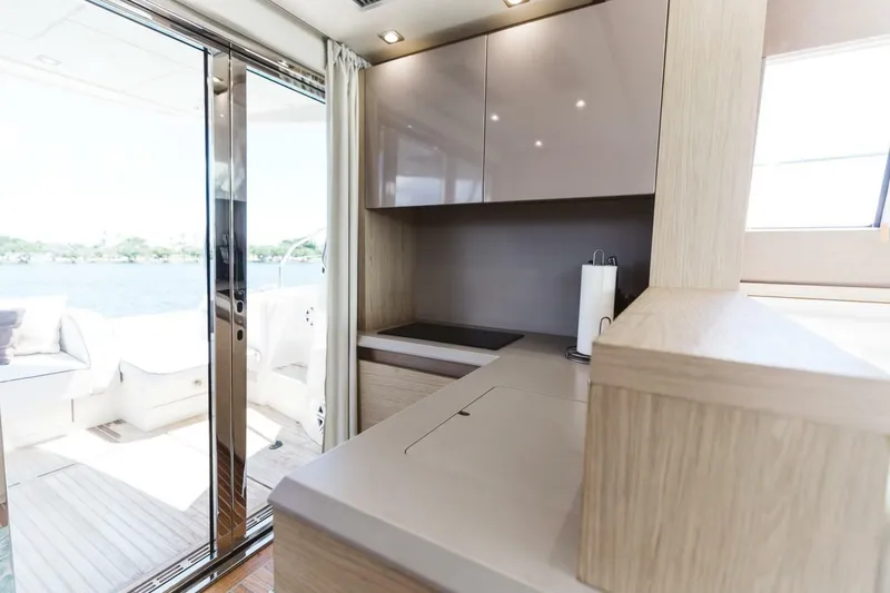 Slide: The Image of Beneteau Monte Carlo 5 2015 - 40