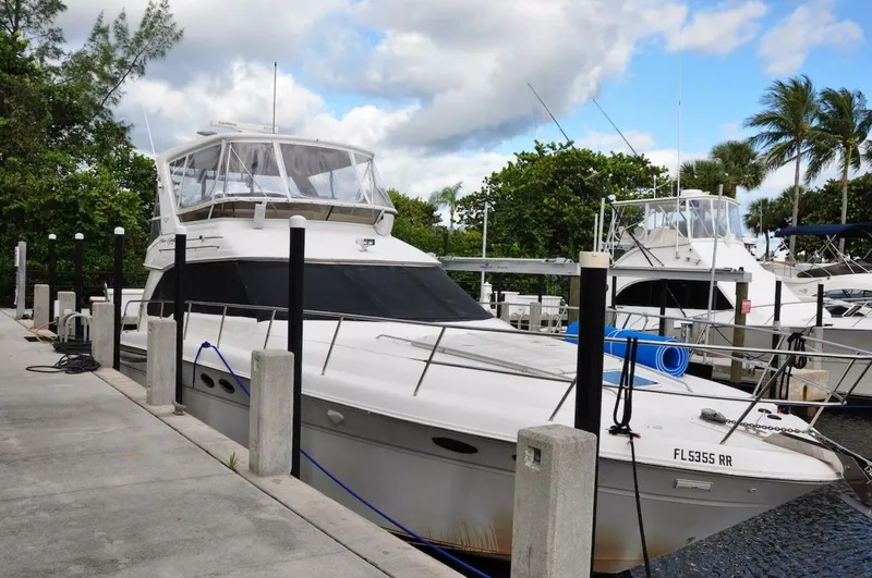 The Image of Sea Ray 480 Sedan Bridge 1998 - 0