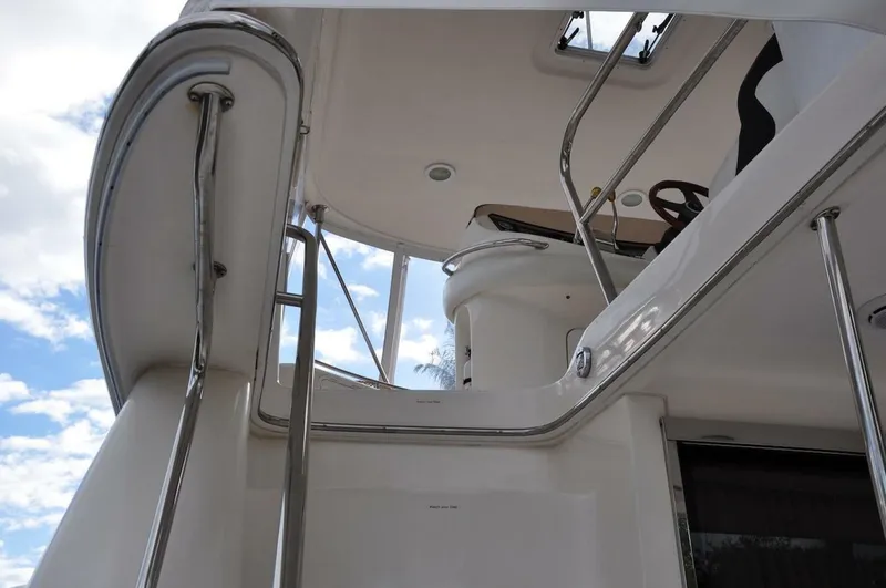 Slide: The Image of Sea Ray 480 Sedan Bridge 1998 - 36