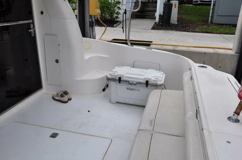 Slide: The Image of Sea Ray 480 Sedan Bridge 1998 - 37