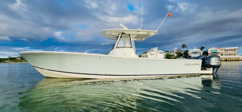 Slide: The Image of Regulator Marine 34 2021 - 11