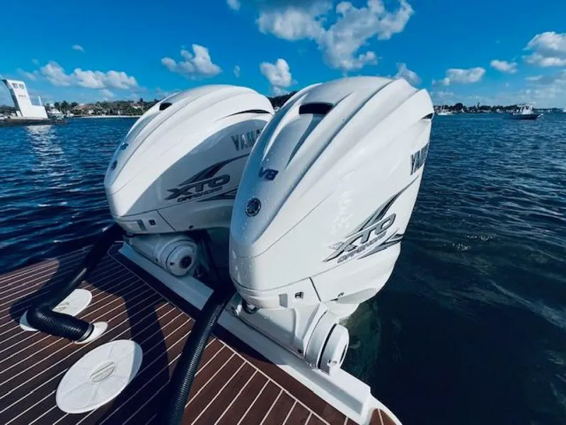 Slide: The Image of Regulator Marine 34 2021 - 10