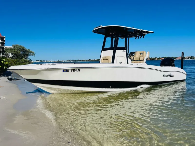 Slide: The Image of NauticStar 251 Hybrid 2020 - 2