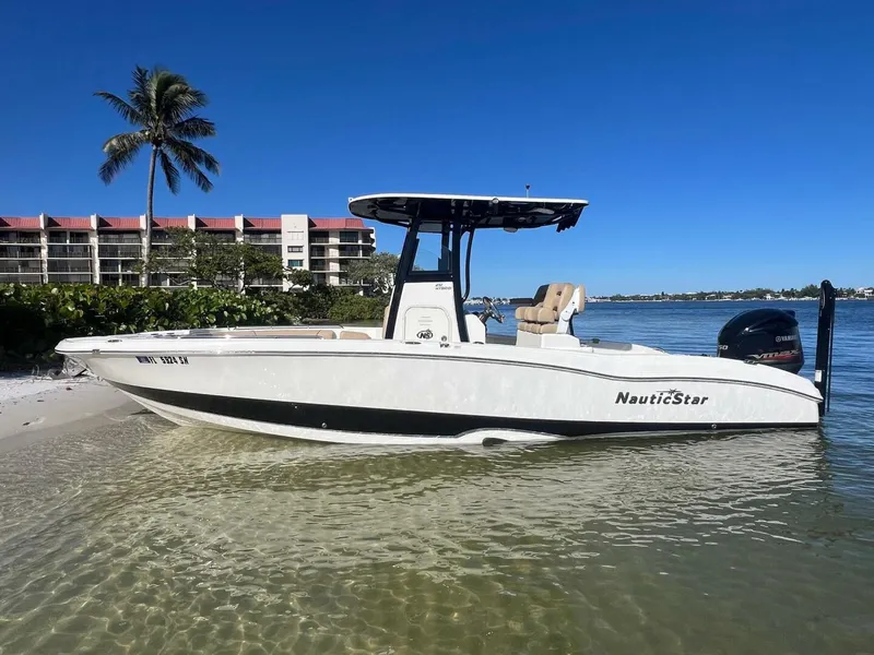 Slide: The Image of NauticStar 251 Hybrid 2020 - 3