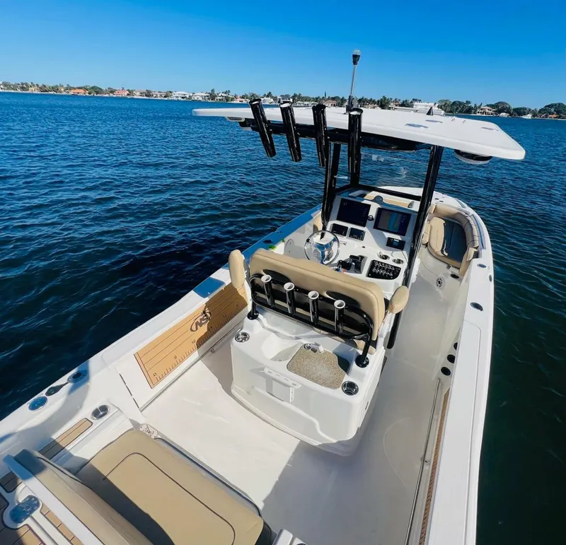 Slide: The Image of NauticStar 251 Hybrid 2020 - 33