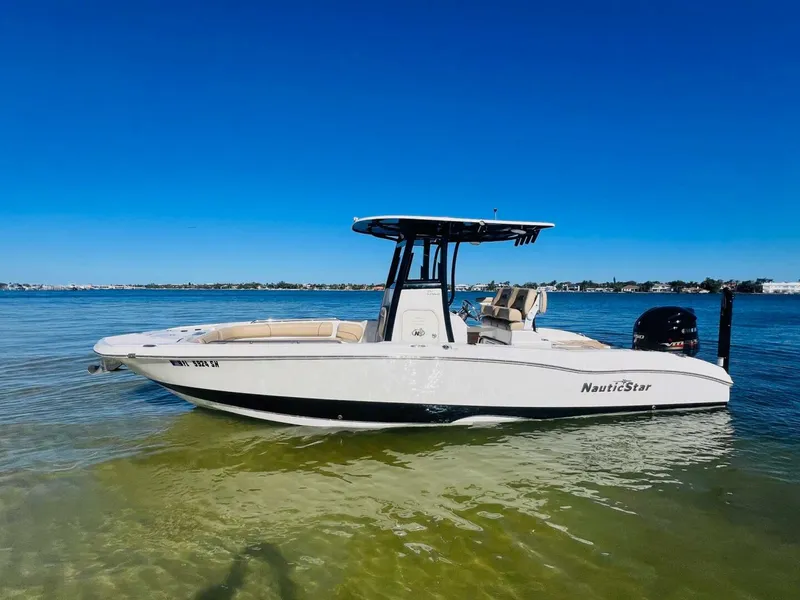 Slide: The Image of NauticStar 251 Hybrid 2020 - 5