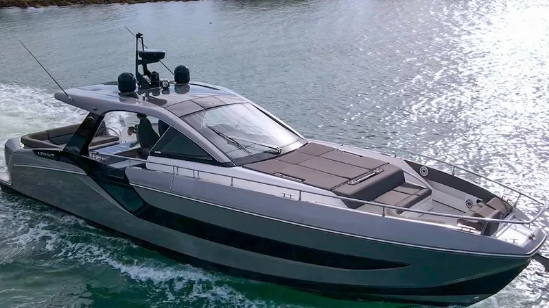 Slide: The Image of Azimut Verve 47 2022 - 31