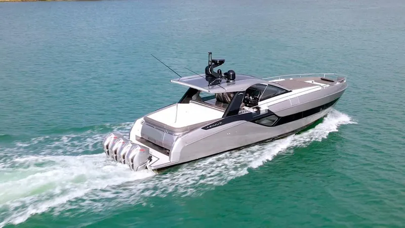 Slide: The Image of Azimut Verve 47 2022 - 8