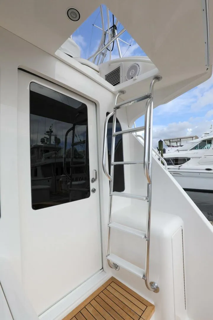 Slide: The Image of Viking 48 Convertible 2005 - 37