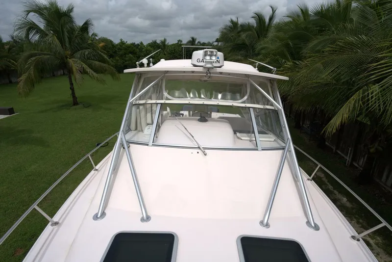 Slide: The Image of Grady-White Express 330 2007 - 25