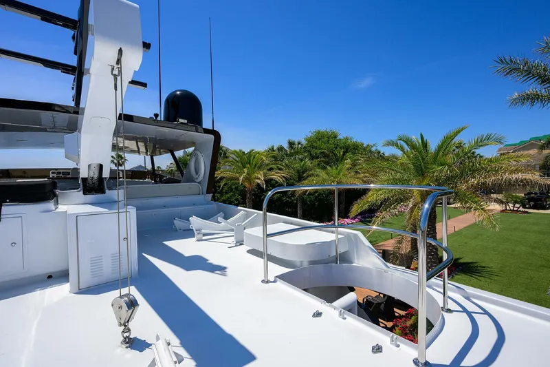 Slide: The Image of Broward 108 Raised Pilothouse 1997 - 101