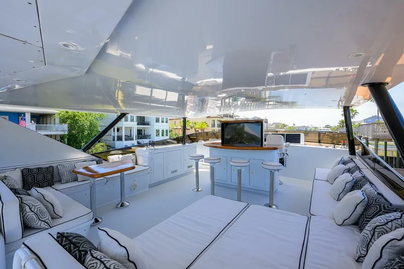 Slide: The Image of Broward 108 Raised Pilothouse 1997 - 110