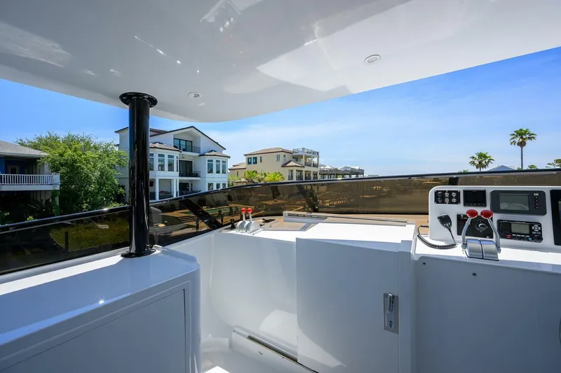 Slide: The Image of Broward 108 Raised Pilothouse 1997 - 112