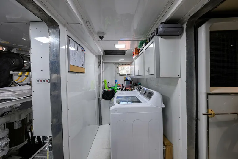 Slide: The Image of Broward 108 Raised Pilothouse 1997 - 145