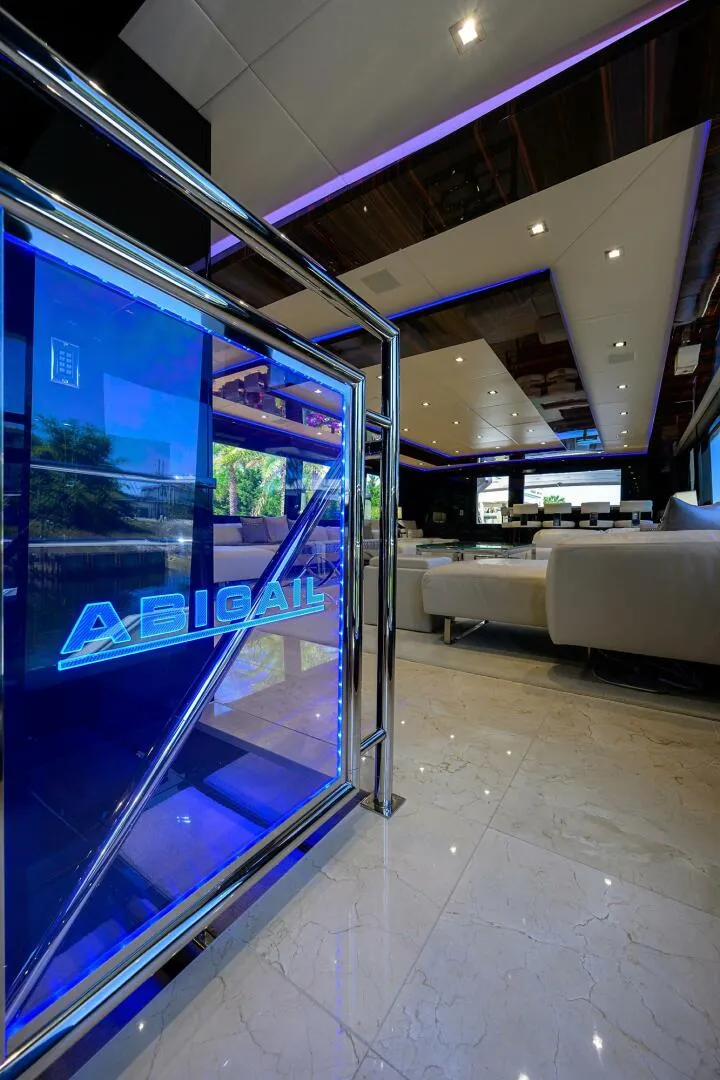 Slide: The Image of Broward 108 Raised Pilothouse 1997 - 20