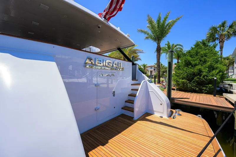 Slide: The Image of Broward 108 Raised Pilothouse 1997 - 3