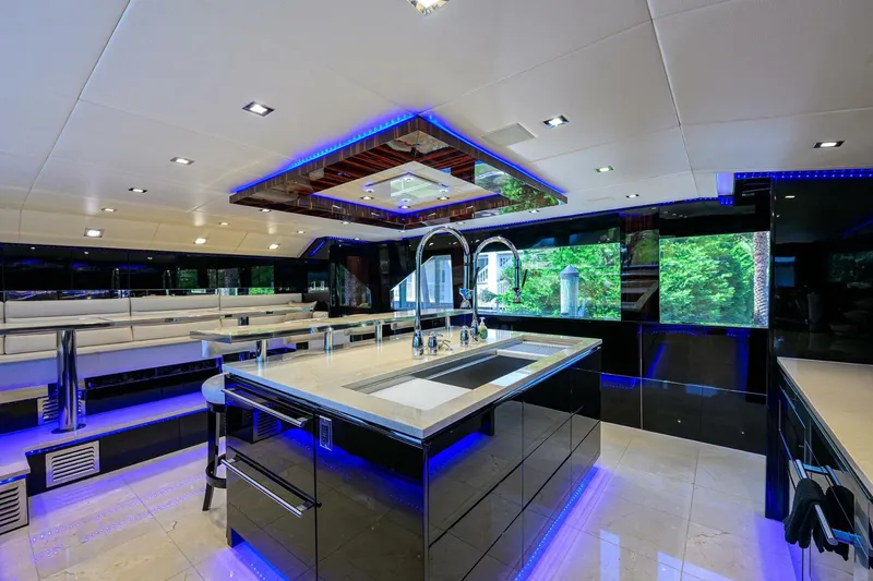 Slide: The Image of Broward 108 Raised Pilothouse 1997 - 36