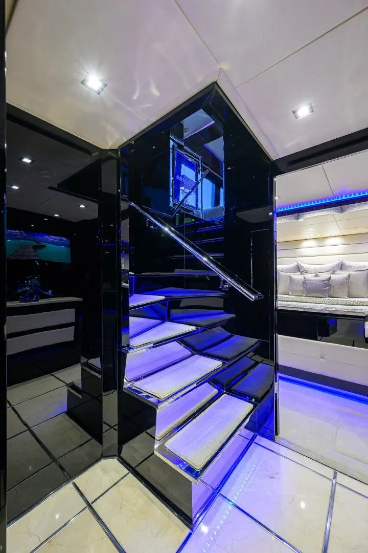Slide: The Image of Broward 108 Raised Pilothouse 1997 - 41