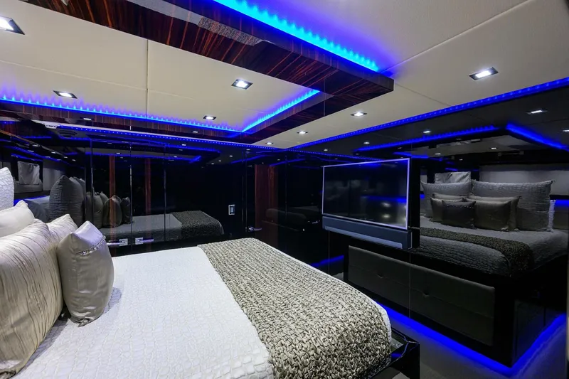 Slide: The Image of Broward 108 Raised Pilothouse 1997 - 66