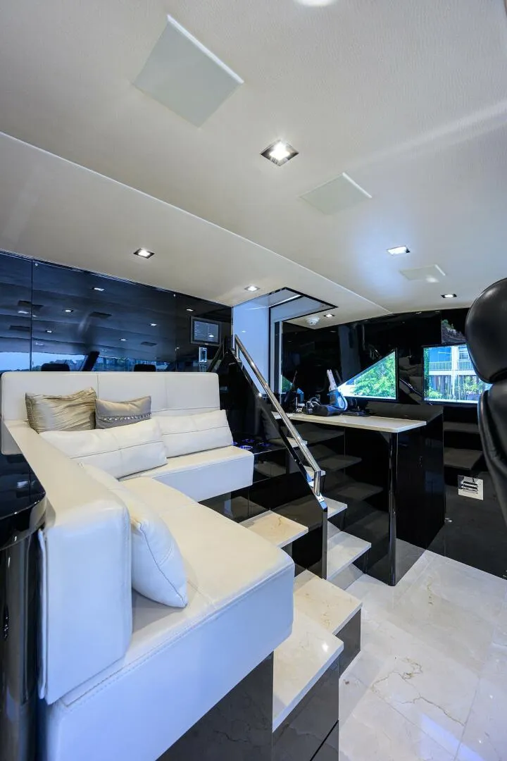 Slide: The Image of Broward 108 Raised Pilothouse 1997 - 90
