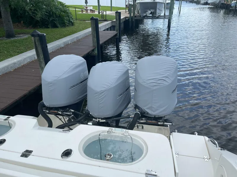 Slide: The Image of Cobia 344 Center Console 2015 - 4