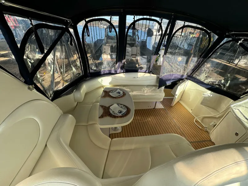 Slide: The Image of Sea Ray 380 Sundancer 2004 - 17