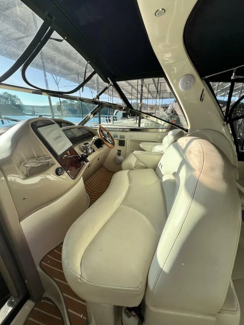 Slide: The Image of Sea Ray 380 Sundancer 2004 - 22