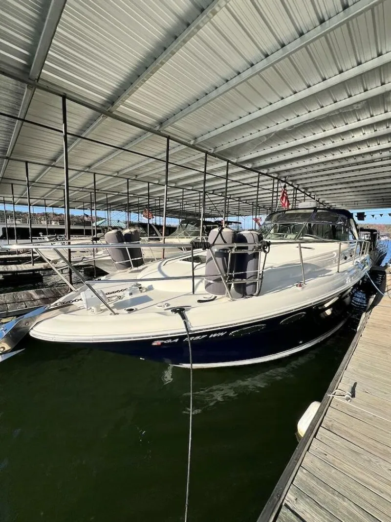 Slide: The Image of Sea Ray 380 Sundancer 2004 - 29
