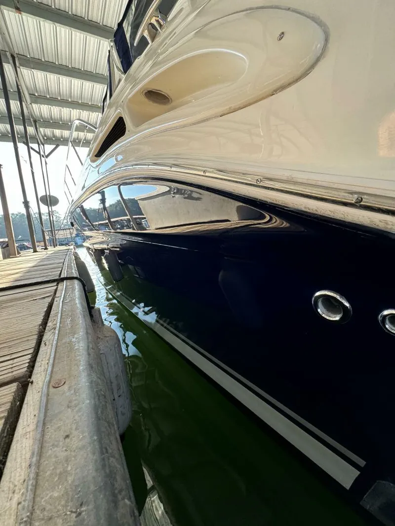 Slide: The Image of Sea Ray 380 Sundancer 2004 - 6