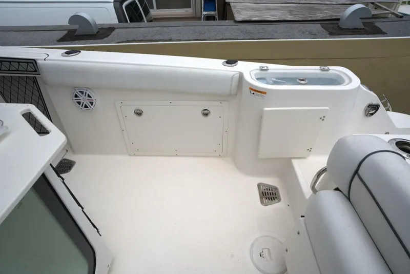 Slide: The Image of Wellcraft 262 Fisherman 2018 - 26