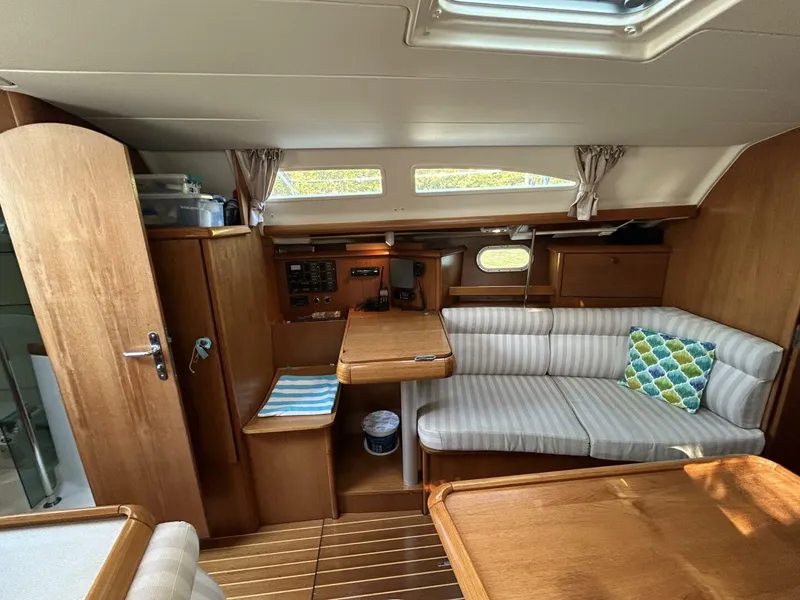 Slide: The Image of Jeanneau Sun Odyssey 37 2002 - 28