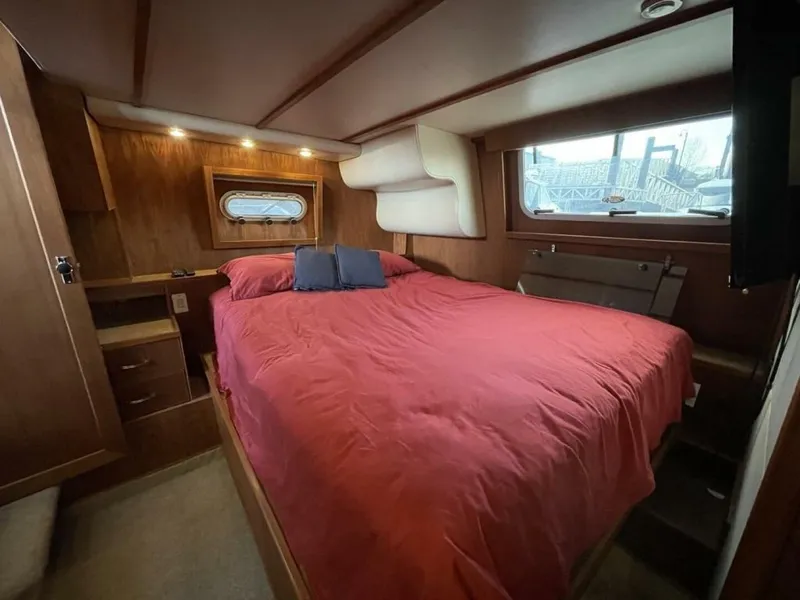 Slide: The Image of Bayliner 4087 1998 - 19