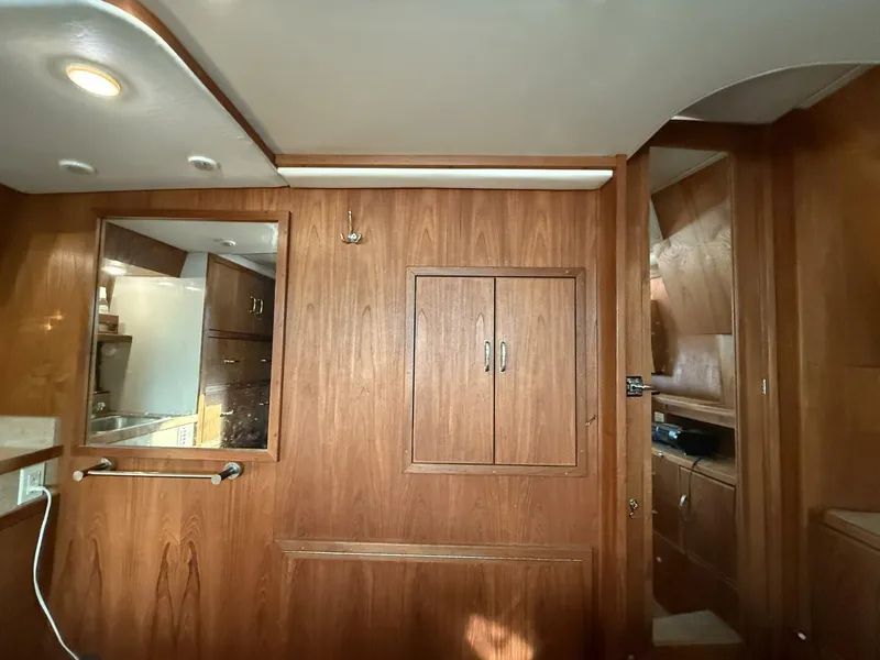Slide: The Image of Bayliner 4087 1998 - 22