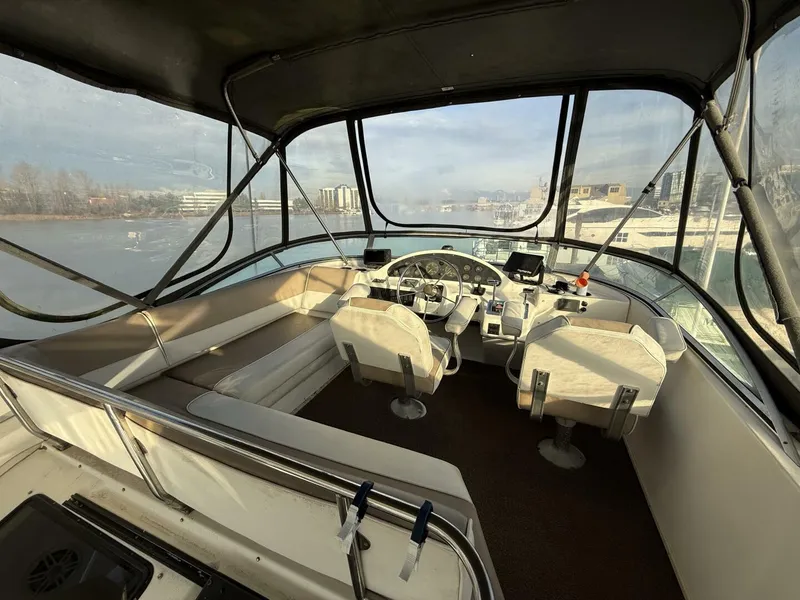 Slide: The Image of Bayliner 4087 1998 - 5