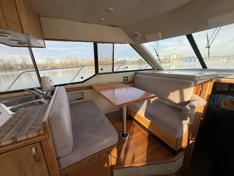 Slide: The Image of Bayliner 4087 1998 - 9