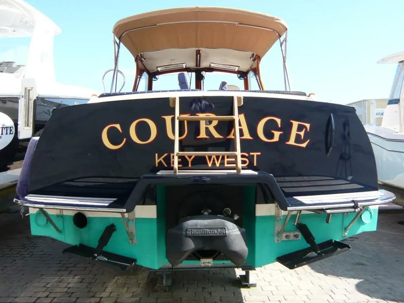Slide: The Image of Hinckley Yachts 36 Classic 1998 - 29