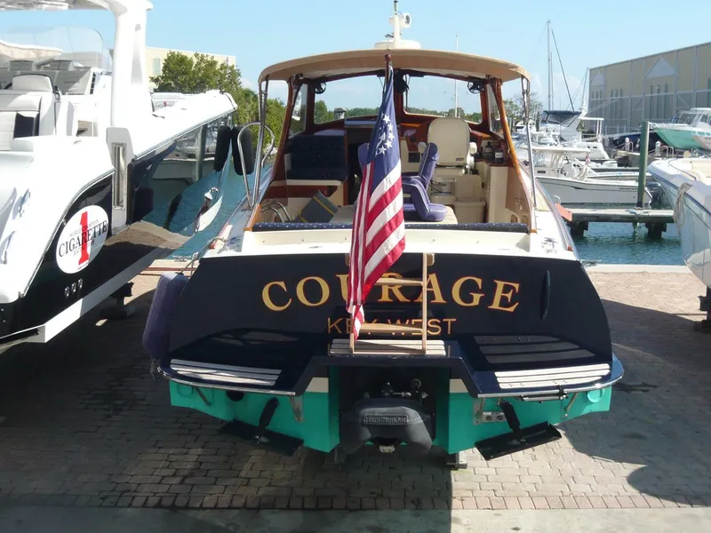 Slide: The Image of Hinckley Yachts 36 Classic 1998 - 5