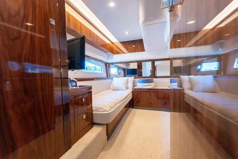 Slide: The Image of Riviera 4800 Sport Yacht 2022 - 11