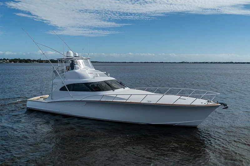 The Image of F&S Cusotm Express Sportfish 2017 - 0