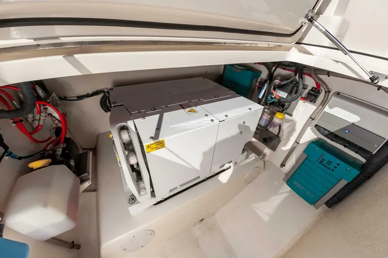 Slide: The Image of Scout 380 LXF 2020 - 58