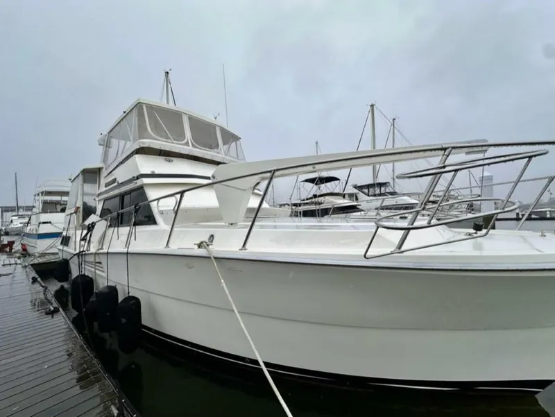 Slide: The Image of Viking 44 Motor Yacht 1989 - 4