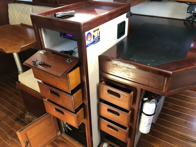 Slide: The Image of Allied XL-2 1981 - 37