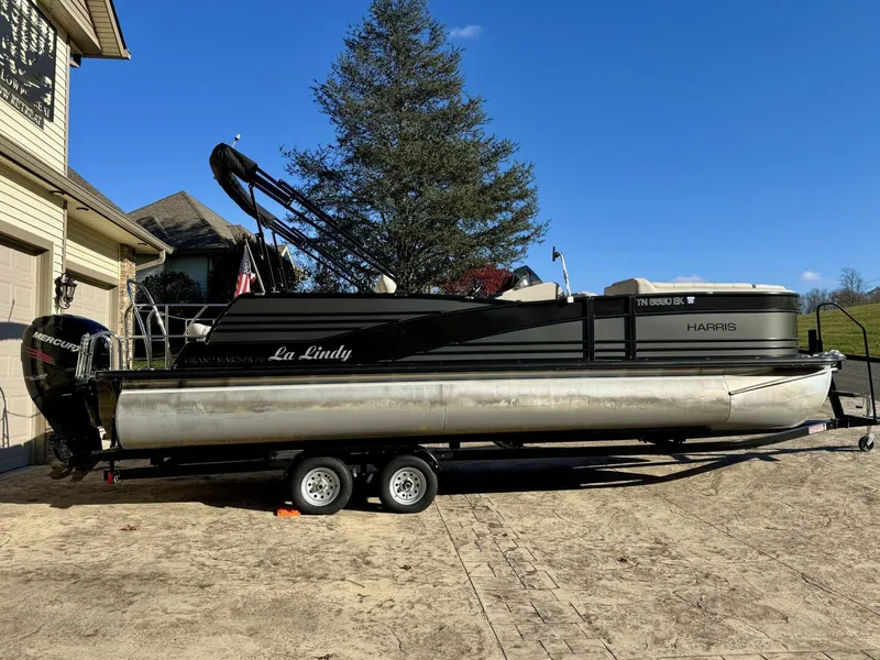 Slide: The Image of Harris Grand Mariner 250 SLEC Tritoon 2016 - 11