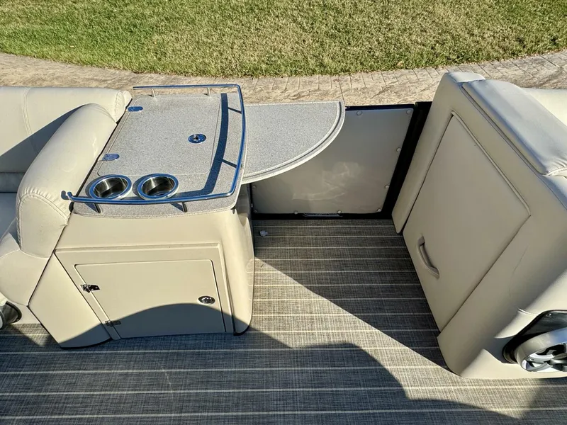 Slide: The Image of Harris Grand Mariner 250 SLEC Tritoon 2016 - 22