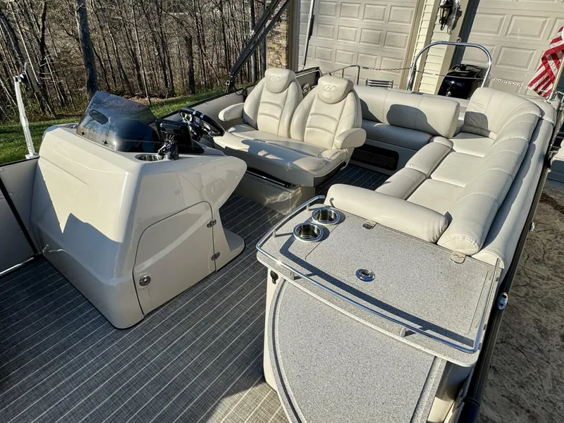 Slide: The Image of Harris Grand Mariner 250 SLEC Tritoon 2016 - 26